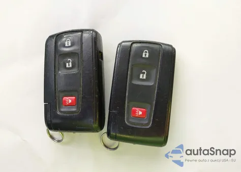 2008 Toyota Prius z USA, uszkodzony, nr VIN JTDKB20U787700750